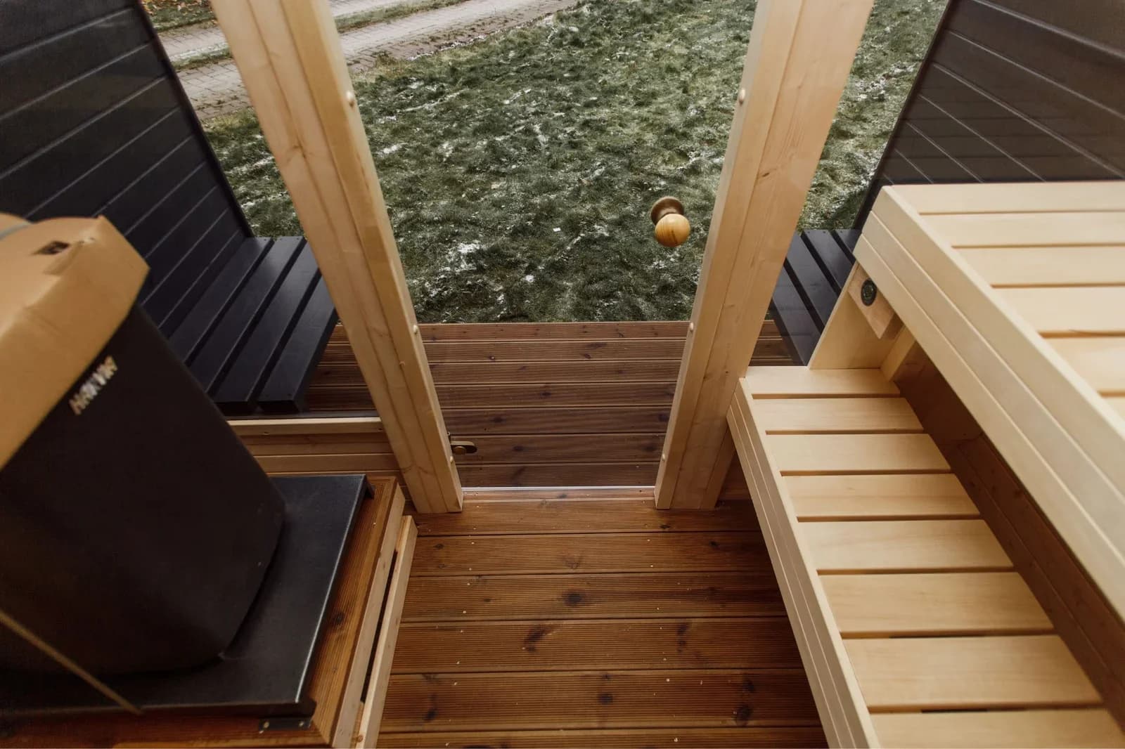 Outdoor Cube Sauna with Terrace for 4-6 People (3M), view 2
