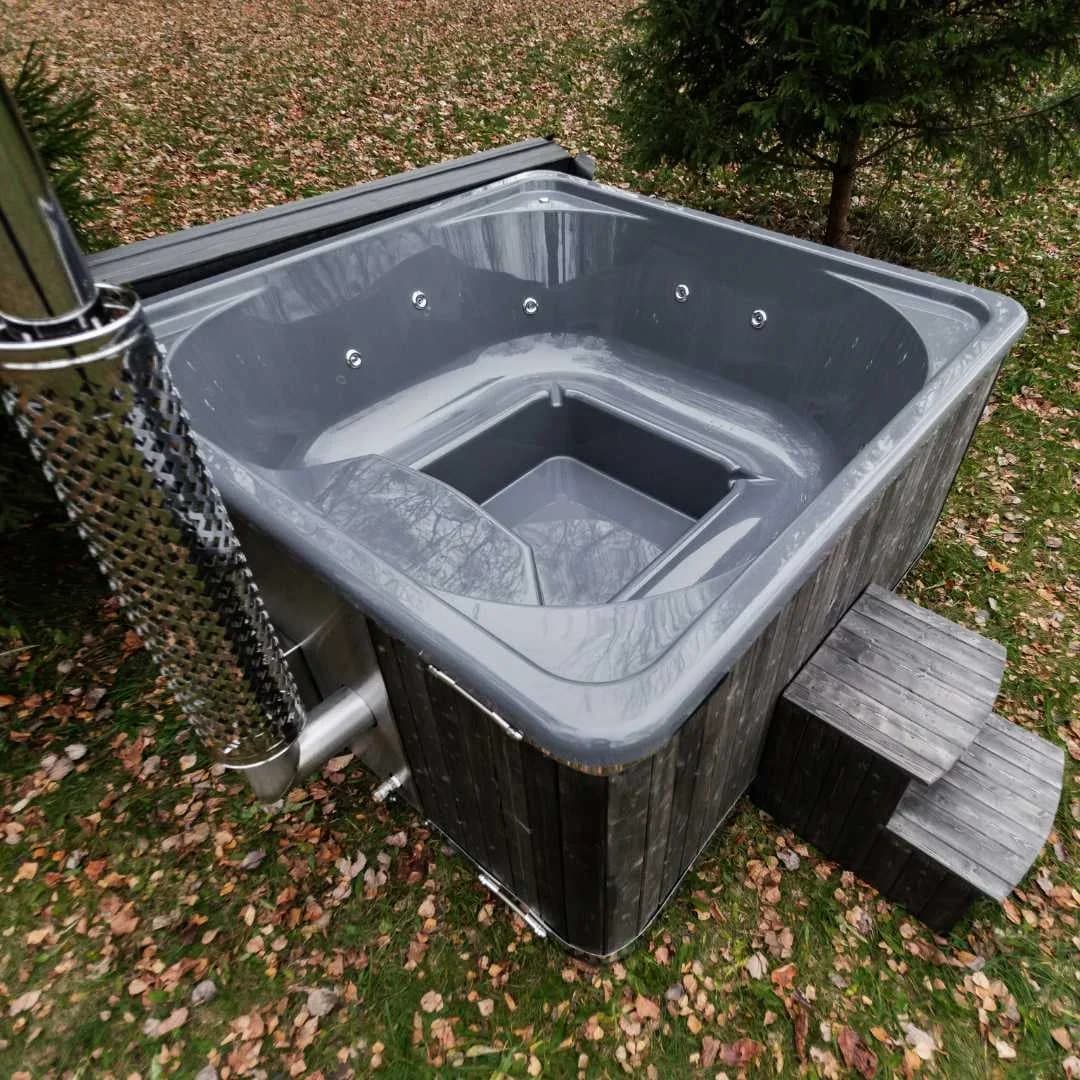 Outdoor Fiberglass Square Hot Tub with Integrated Heater (2.2m x 2.2m), view 9