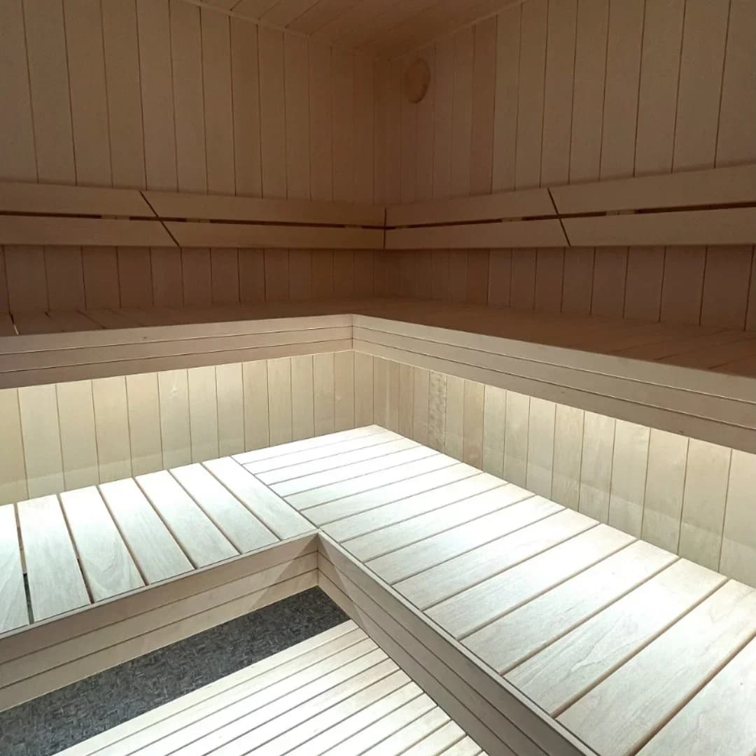 Outdoor Insulated Garden Sauna (2.4m x 5.2m), view 3
