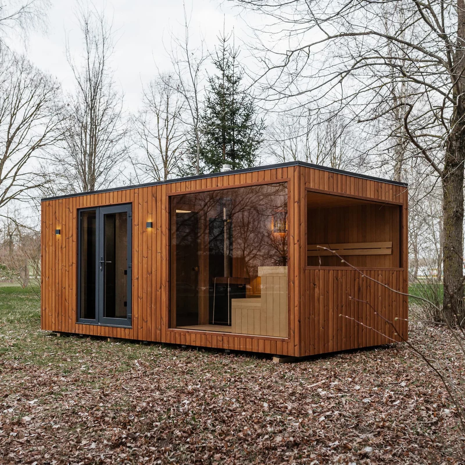 Outdoor Insulated Garden Sauna (2.9m x 6m), view 2