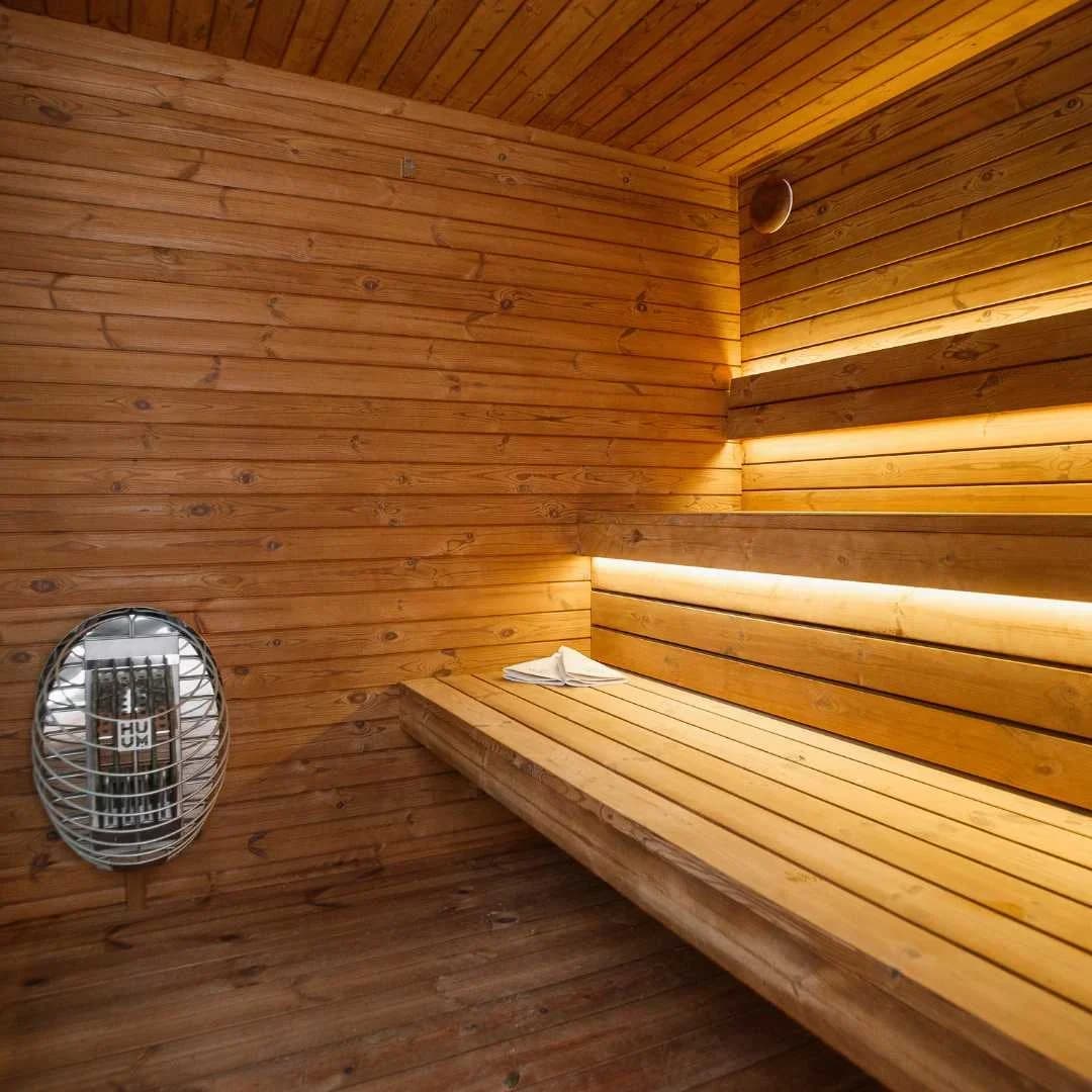 Outdoor Modular Sauna for 4-6 People (2.2m x 3m), view 2
