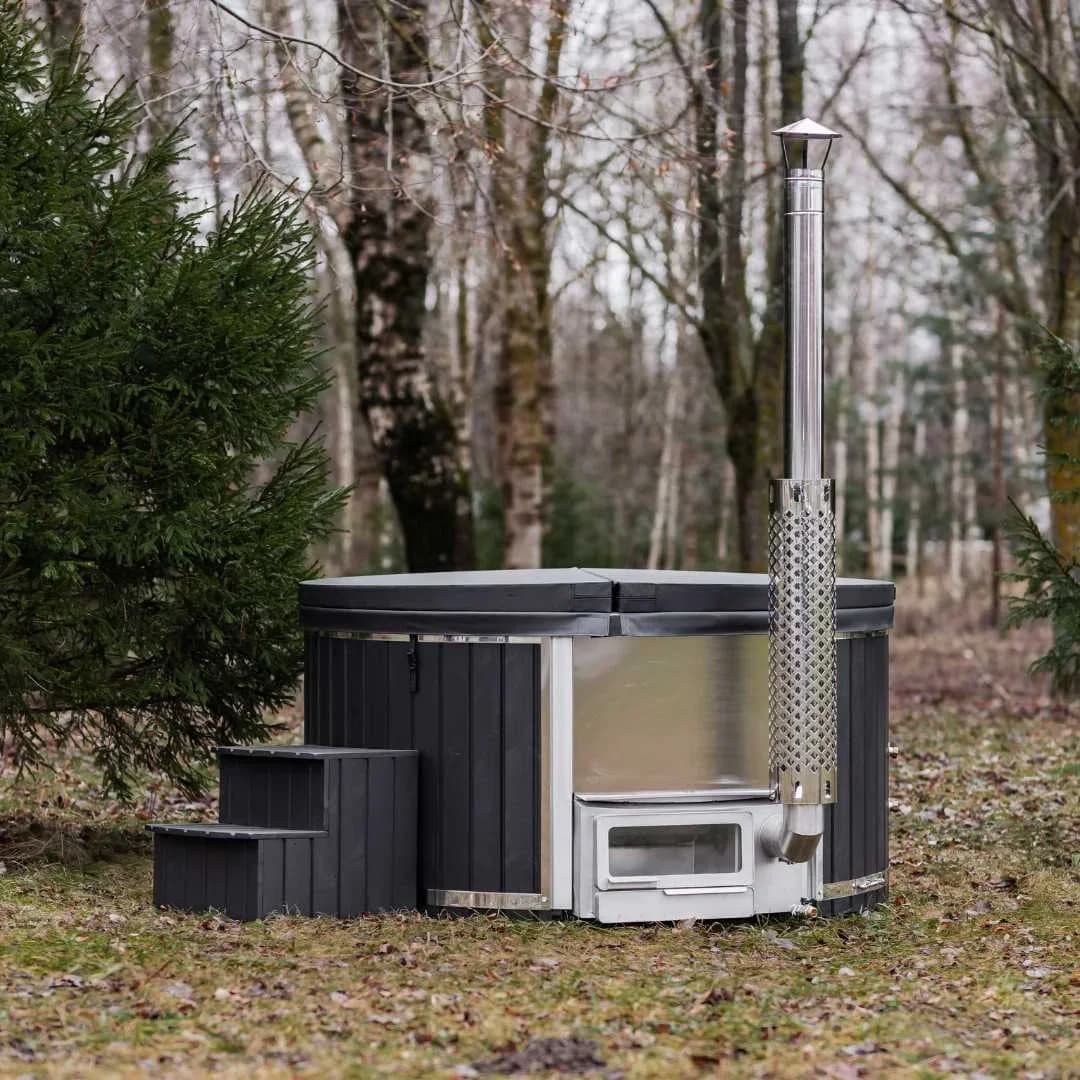 Outdoor Fiberglass Round Hot Tub with Side-Integrated Heater