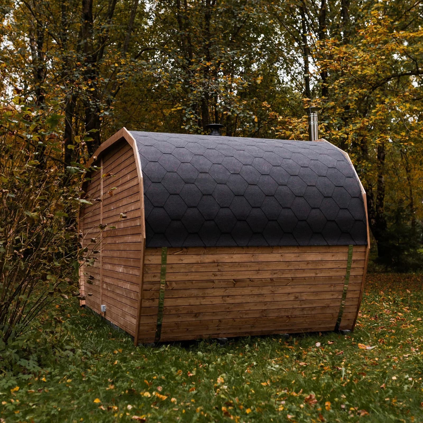 Outdoor Garden Sauna and Hot Tub Suite, view 14
