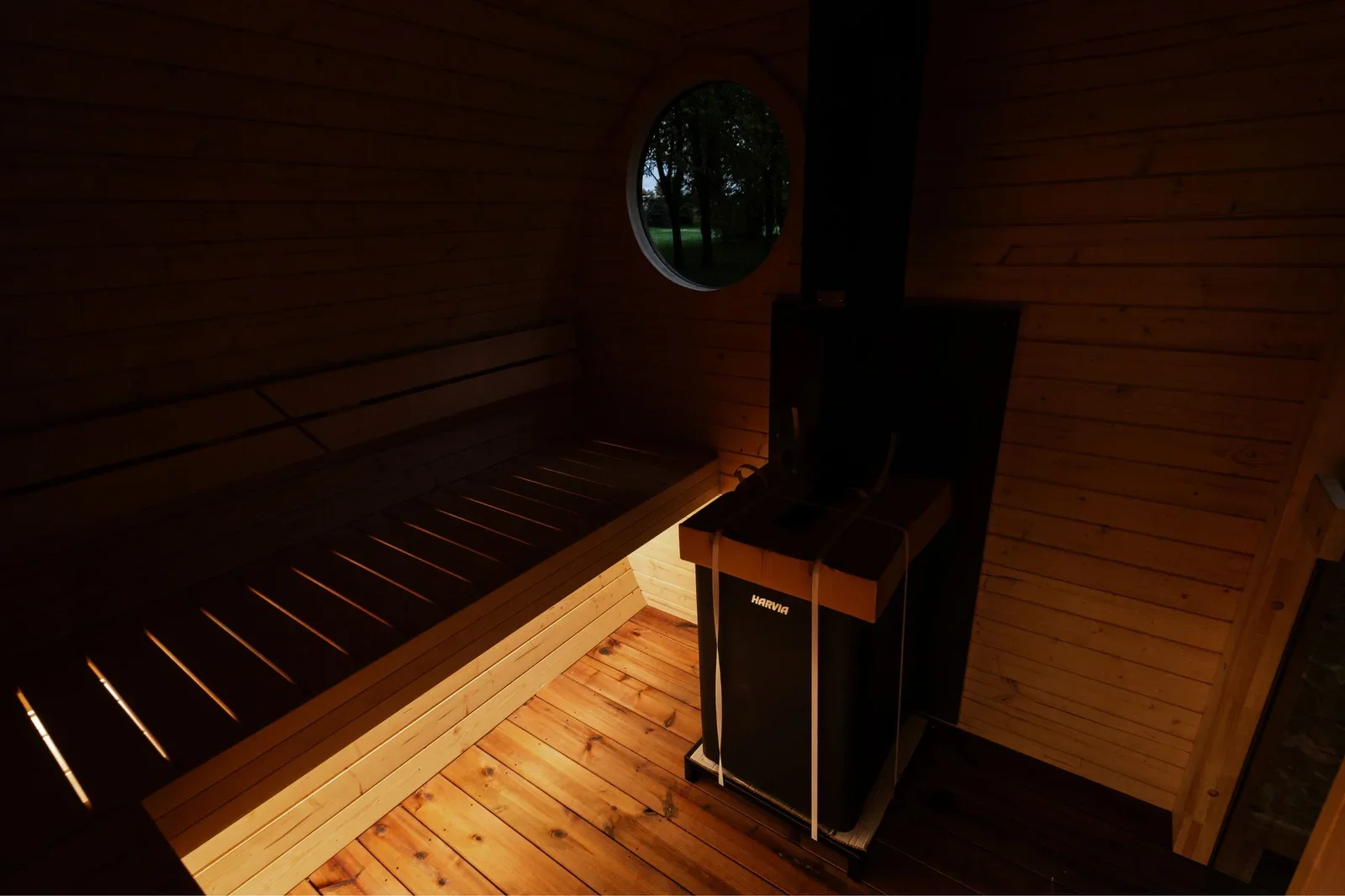 Outdoor Garden Sauna and Hot Tub Suite, view 24