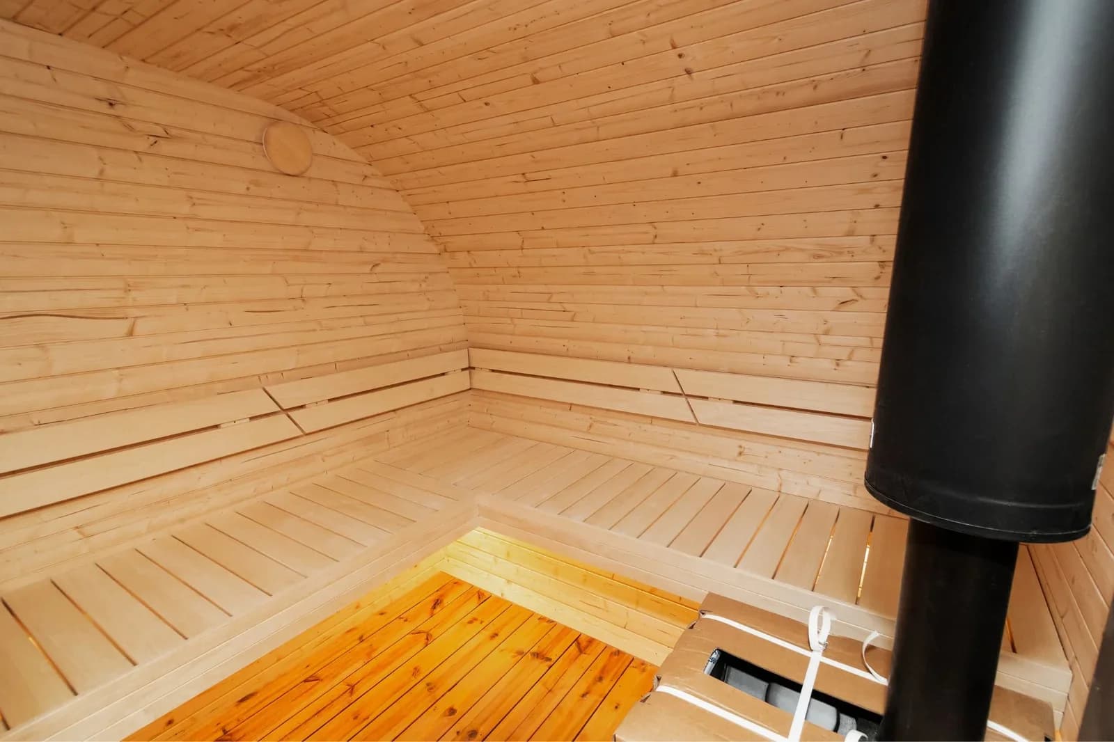 Outdoor Garden Sauna and Hot Tub Suite, view 25