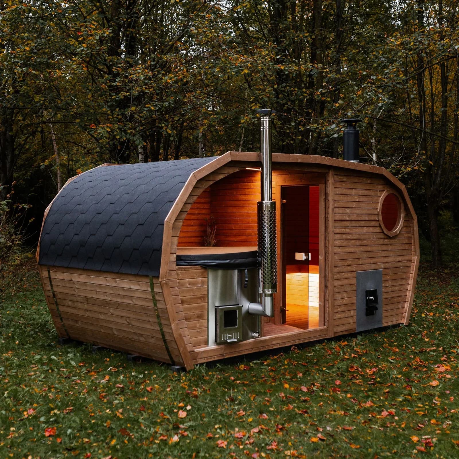 Outdoor Garden Sauna and Hot Tub Suite, view 6