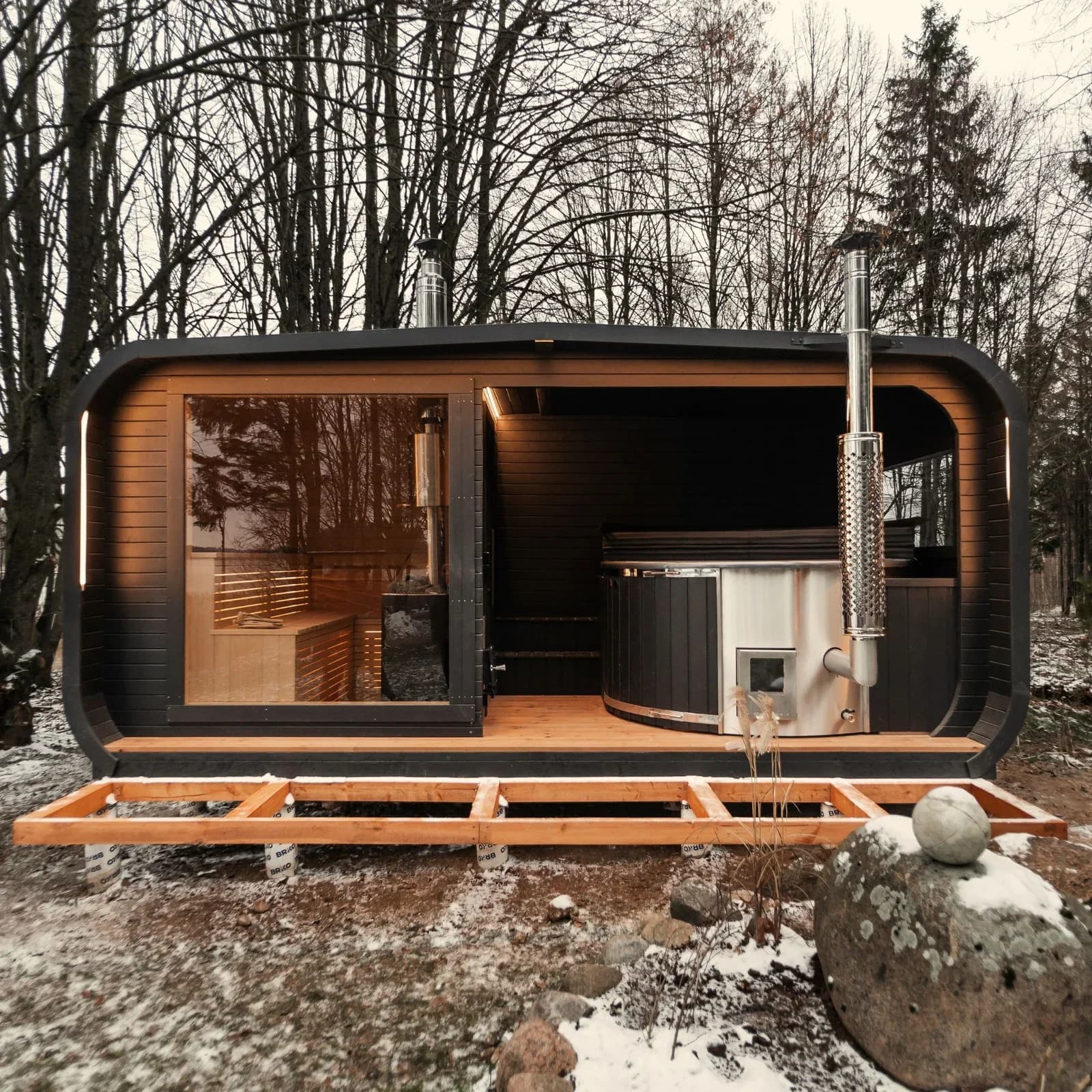 Outdoor Glass-Front Sauna and Hot Tub Suite, view 6